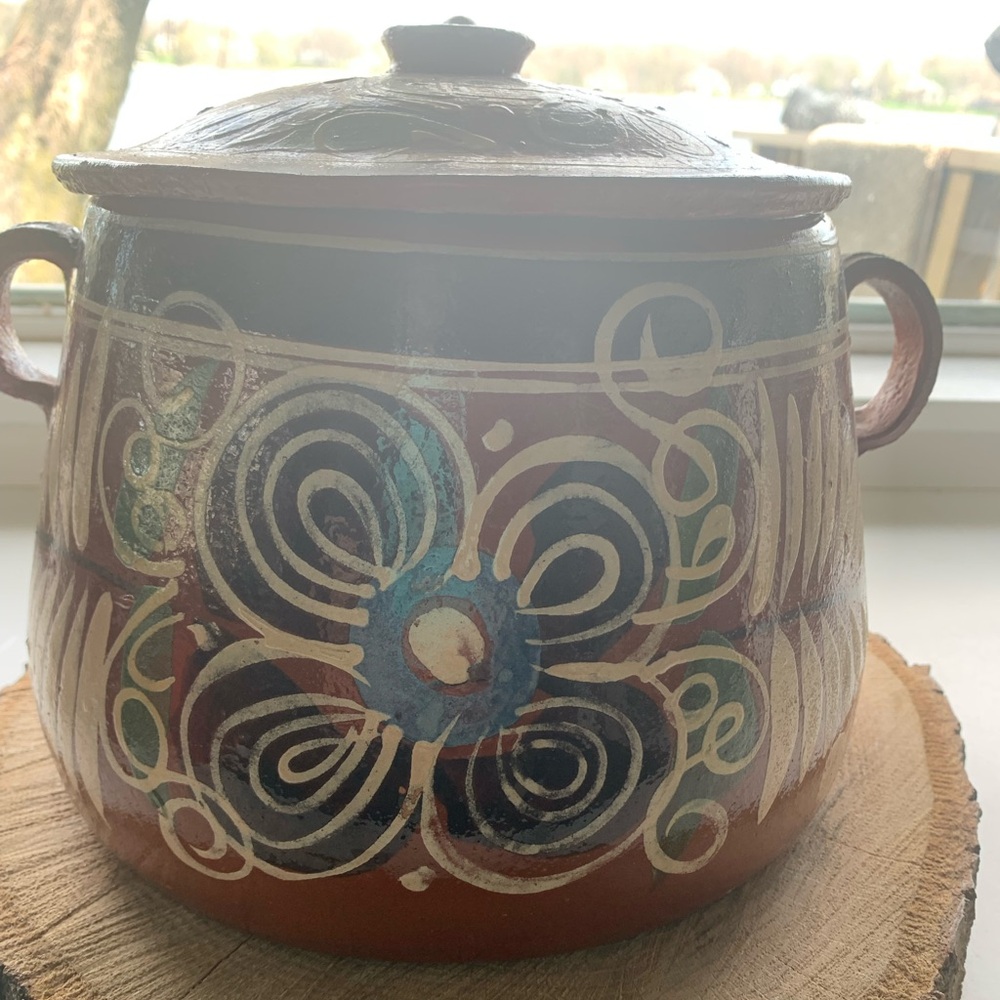 Vintage Tlaquepaque Mexican Redware Bean Pot with Lid
